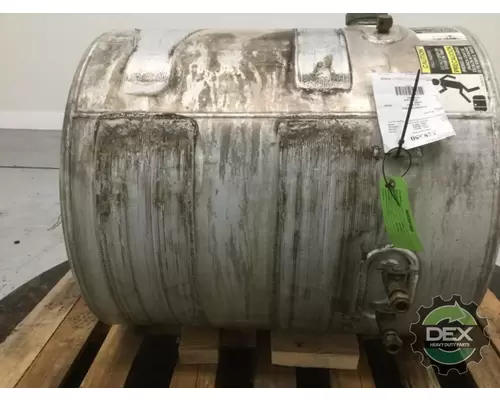 VOLVO VNL300 2341 fuel tank