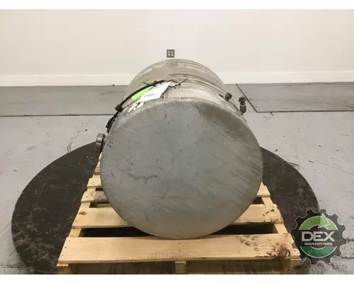 VOLVO VNL300 2341 fuel tank