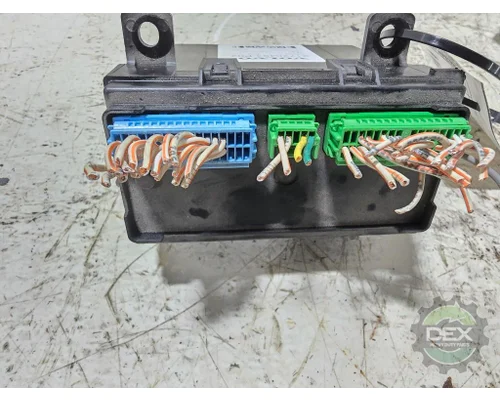 VOLVO VNL300 3651 electronic control unit