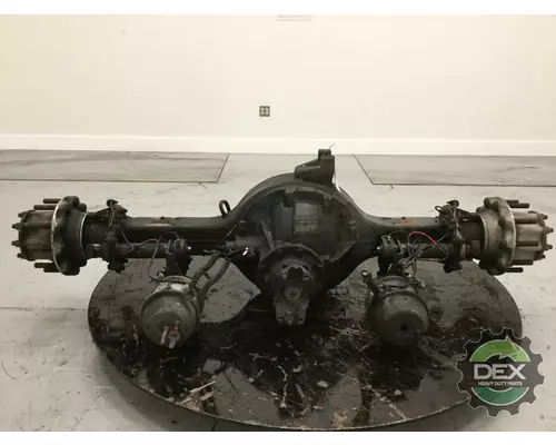 VOLVO VNL300 4653 differential, complete