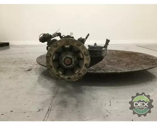 VOLVO VNL300 6121 front axle member