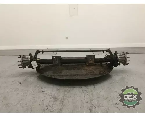 VOLVO VNL300 6121 front axle member