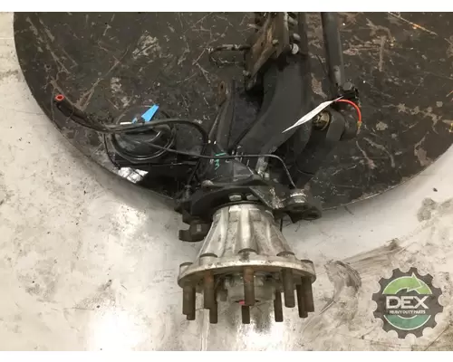 VOLVO VNL300 6121 front axle member