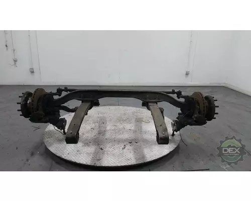 VOLVO VNL300 6121 front axle member