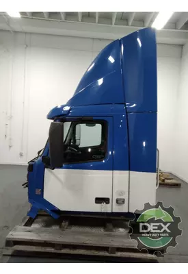 VOLVO VNL300 8102 cab, complete