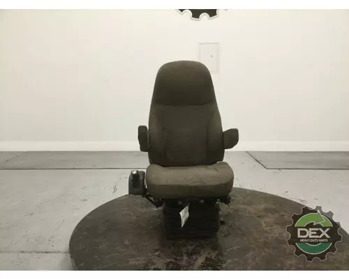 VOLVO VNL300 8521 front seat, complete