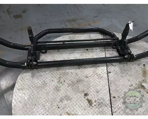 VOLVO VNL300 8611 bumper, front