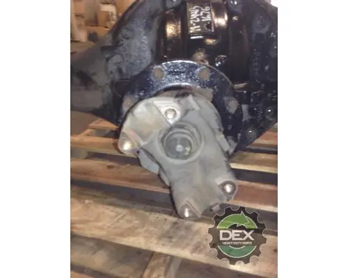 VOLVO VNL300 Axle Assembly, Rear (Single or Rear)