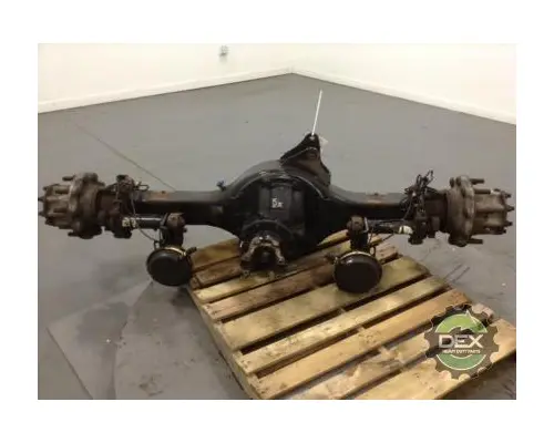 VOLVO VNL300 Axle Assembly, Rear (Single or Rear)