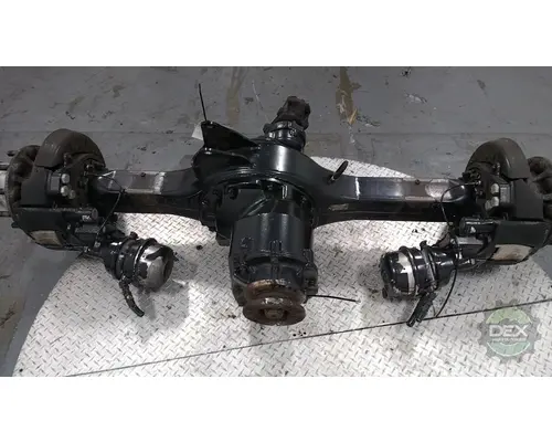 VOLVO VNL300 Axle Assembly, Rear (Single or Rear)