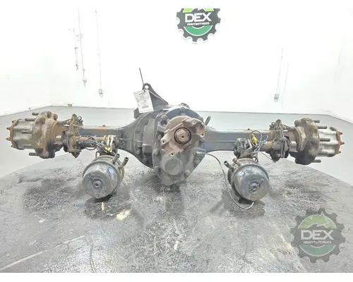 VOLVO VNL300 Axle Assembly, Rear (Single or Rear)