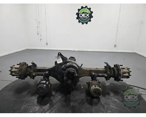 VOLVO VNL300 Axle Assembly, Rear (Single or Rear)