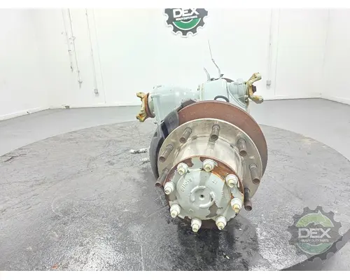 VOLVO VNL300 Axle Assembly, Rear (Single or Rear)
