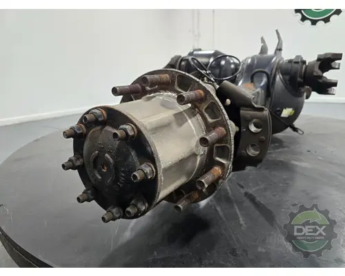 VOLVO VNL300 Axle Assembly, Rear (Single or Rear)