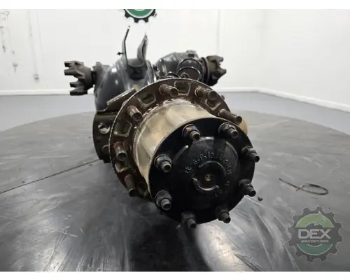 VOLVO VNL300 Axle Assembly, Rear (Single or Rear)