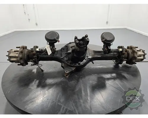 VOLVO VNL300 Axle Assembly, Rear (Single or Rear)