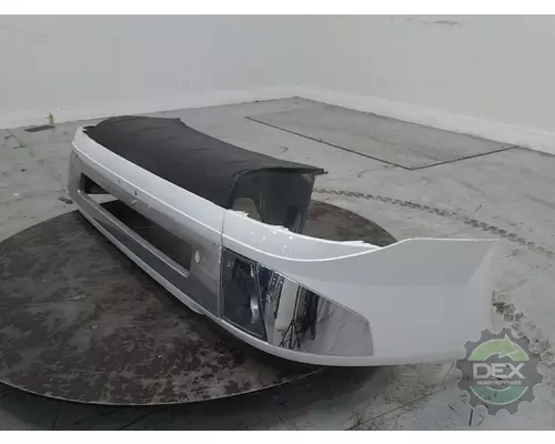 VOLVO VNL300 Bumper Assembly, Front