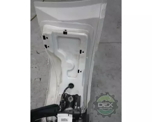 VOLVO VNL300 Bumper Assembly, Front