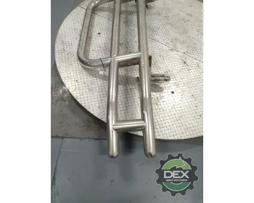 VOLVO VNL300 Bumper Assembly, Front