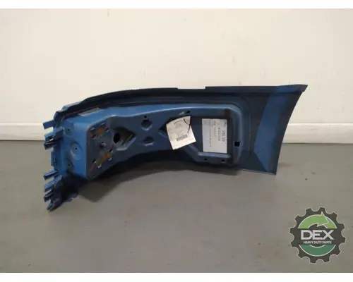 VOLVO VNL300 Bumper Assembly, Front