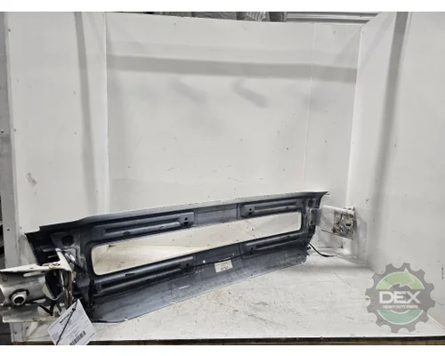 VOLVO VNL300 Bumper Assembly, Front