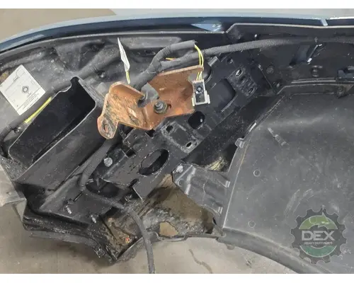 VOLVO VNL300 Bumper Assembly, Front
