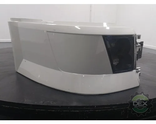 VOLVO VNL300 Bumper Assembly, Front