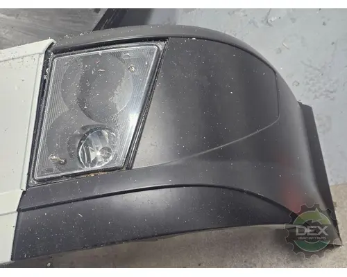 VOLVO VNL300 Bumper Assembly, Front