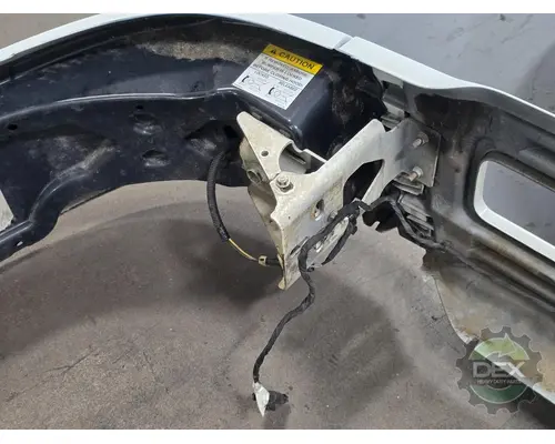 VOLVO VNL300 Bumper Assembly, Front