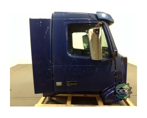 VOLVO VNL300 Cab