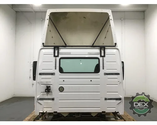 VOLVO VNL300 Cab