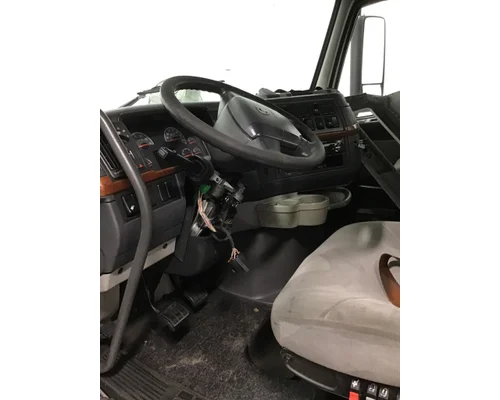 VOLVO VNL300 Cab
