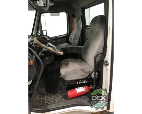 VOLVO VNL300 Cab