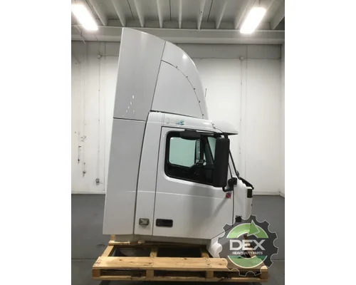VOLVO VNL300 Cab
