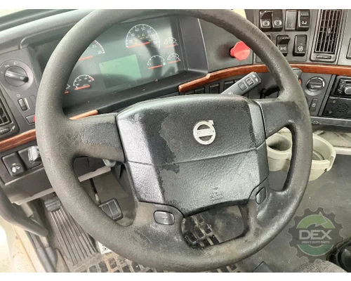 VOLVO VNL300 Cab