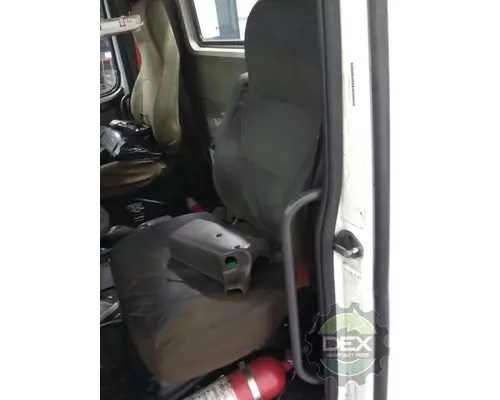 VOLVO VNL300 Cab