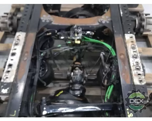 VOLVO VNL300 Cutoff Assembly (Housings & Suspension Only)