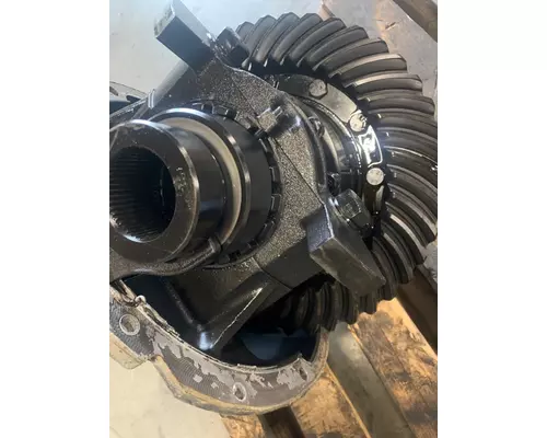 VOLVO VNL300 Differential Assembly (Rear, Rear)