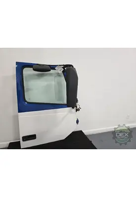 VOLVO VNL300 Door Assembly, Front