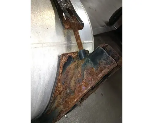 VOLVO VNL300 Fuel Tank