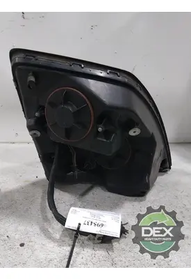 VOLVO VNL300 Headlamp Assembly