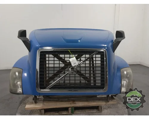 VOLVO VNL300 Hood