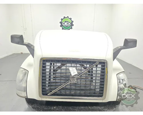 VOLVO VNL300 Hood