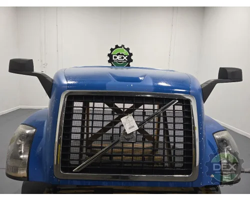 VOLVO VNL300 Hood