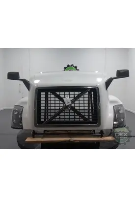 VOLVO VNL300 Hood