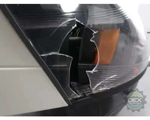 VOLVO VNL300 Hood