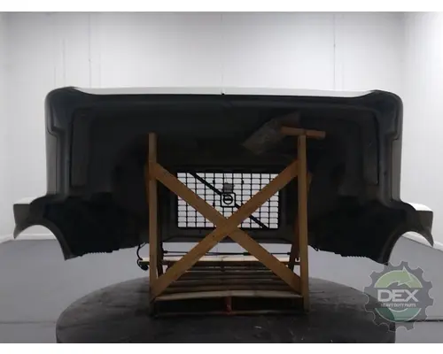 VOLVO VNL300 Hood