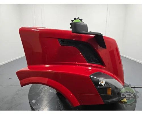 VOLVO VNL300 Hood
