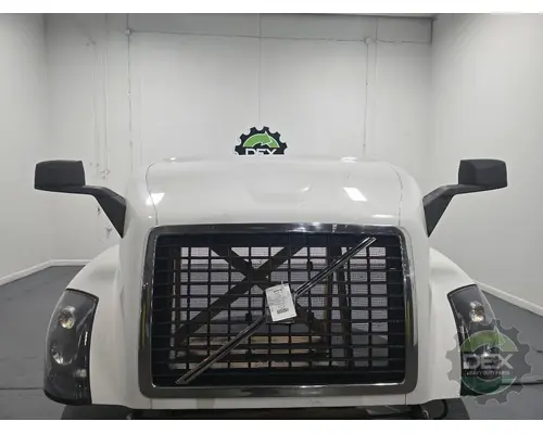 VOLVO VNL300 Hood