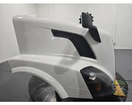 VOLVO VNL300 Hood